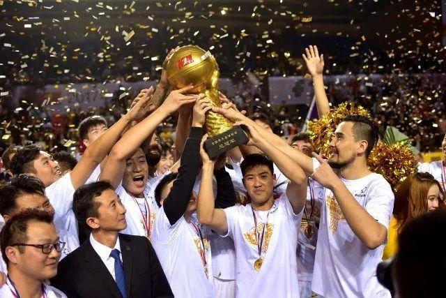 高价出售房产的决定或将让人遗憾，2026年房市或迎来新机遇